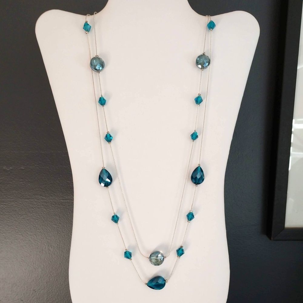 2 strand blue glass necklace